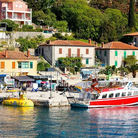 Casa Santo E Albina Vakantiehuis *