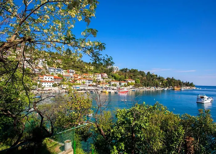 Casa Santo E Albina Nyaraló