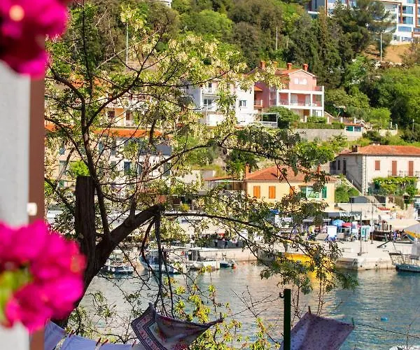 Casa Santo E Albina Semesterbostad Rabac