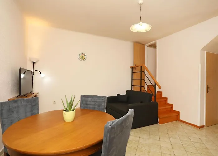 Semesterbostad Casa Santo E Albina