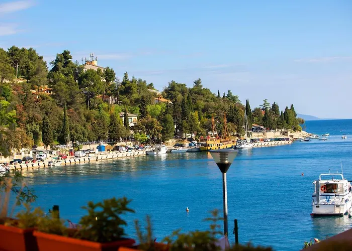 Casa Santo E Albina Nyaraló *